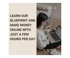 ARE YOU A MOM WHO WANTS TO LEARN HOW TO EARN AN INCOME ONLINE?